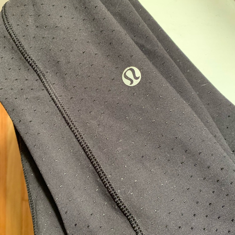 Lululemon BLACK 🖤🖤🖤 full length leggings